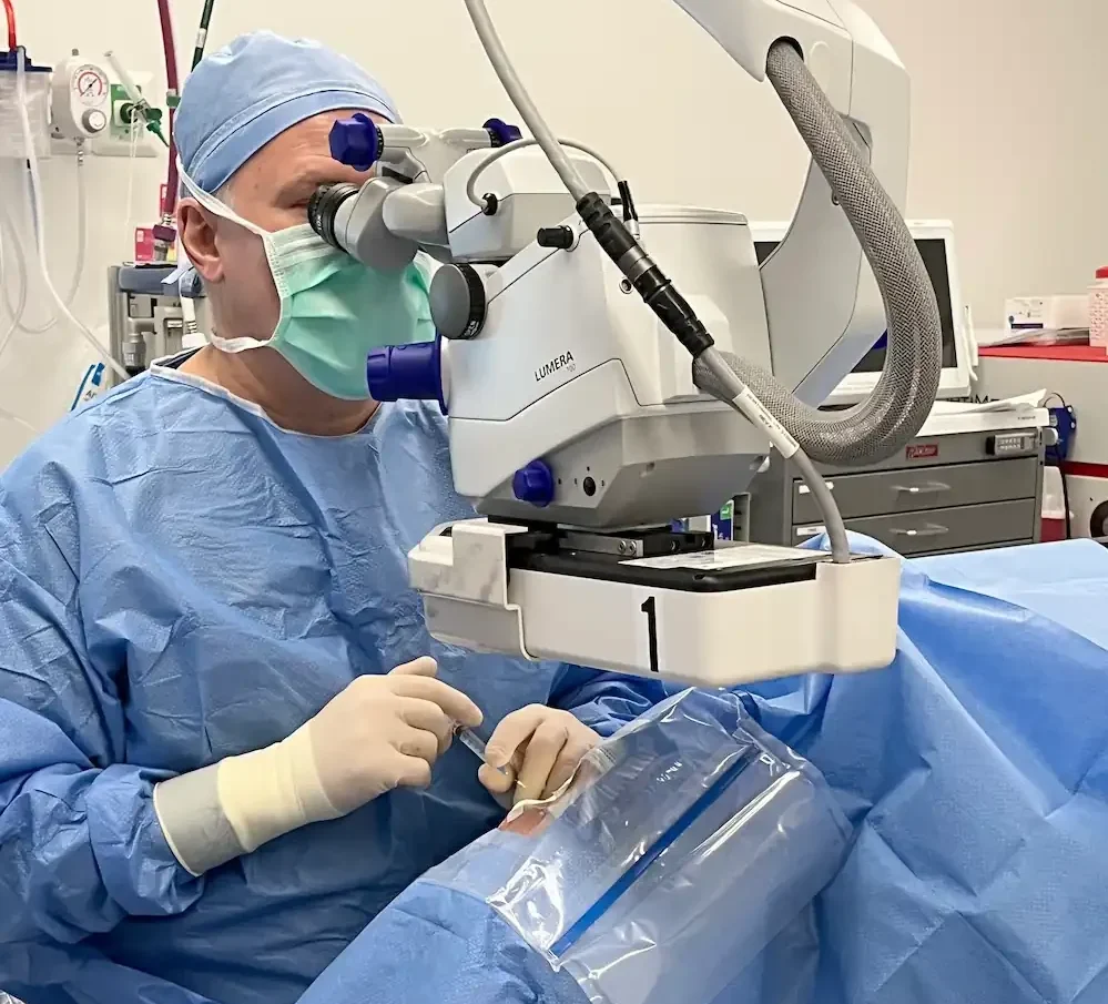 Dr Kovach performing EVO ICL procedure on patient